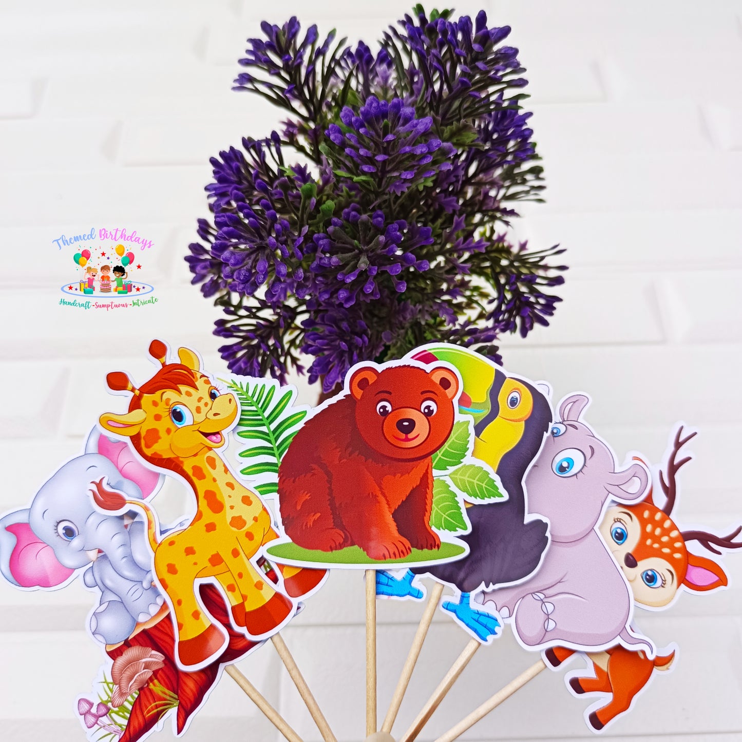 JUNGLE/ANIMAL-THEMED CUPCAKE TOPPERS (12 PCS)