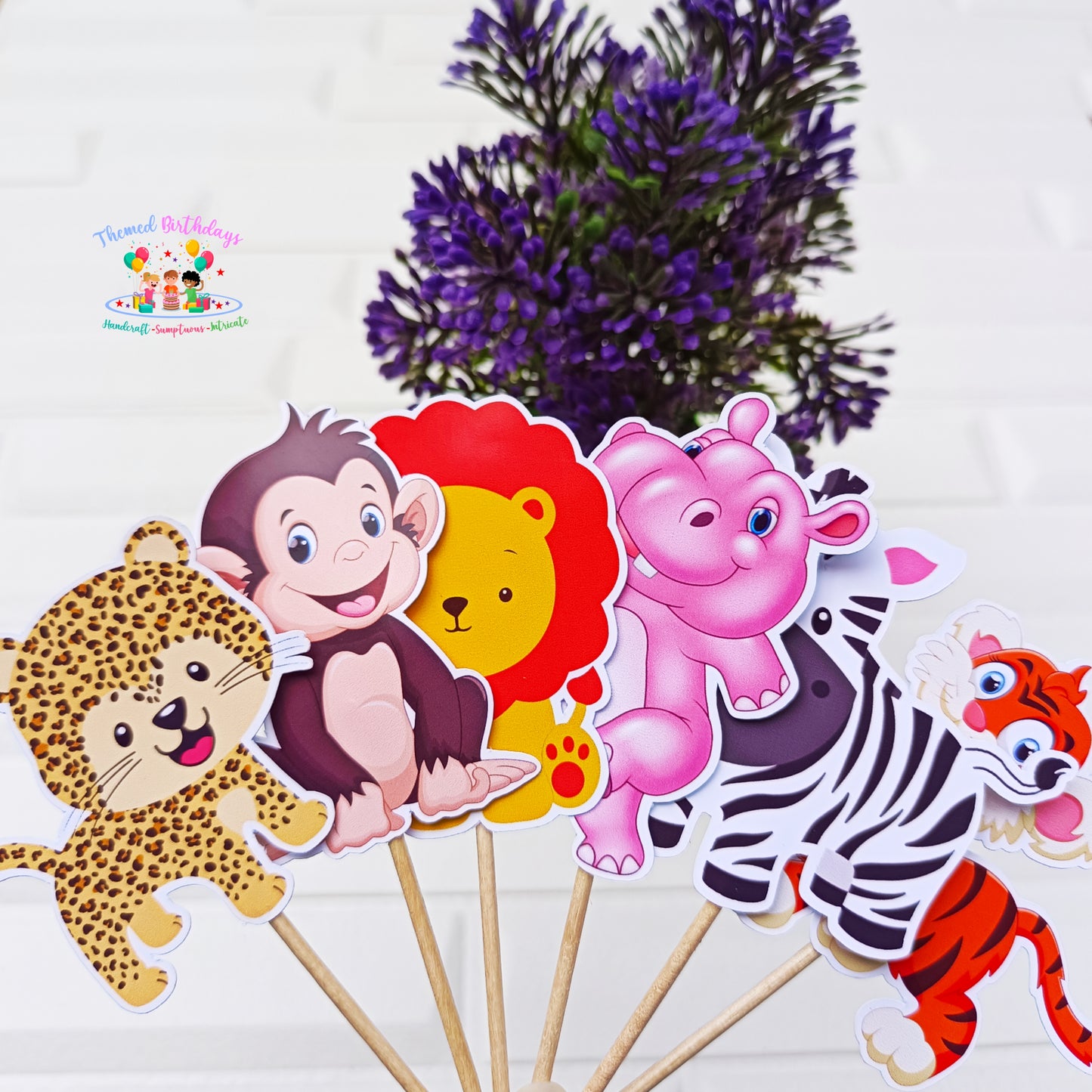 JUNGLE/ANIMAL-THEMED CUPCAKE TOPPERS (12 PCS)