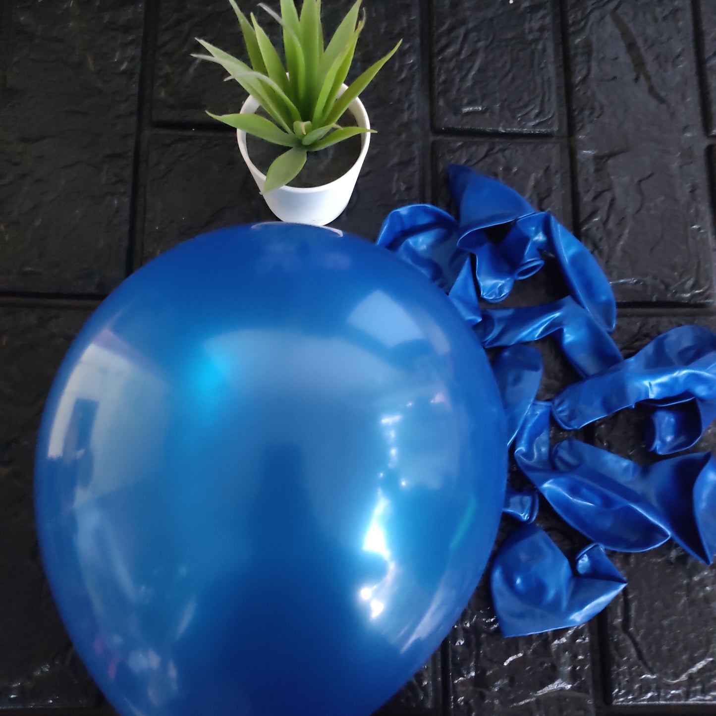 HIGH QUALITY DARK BLUE METALLIC BALLOONS - 50 PCS IN A PACK